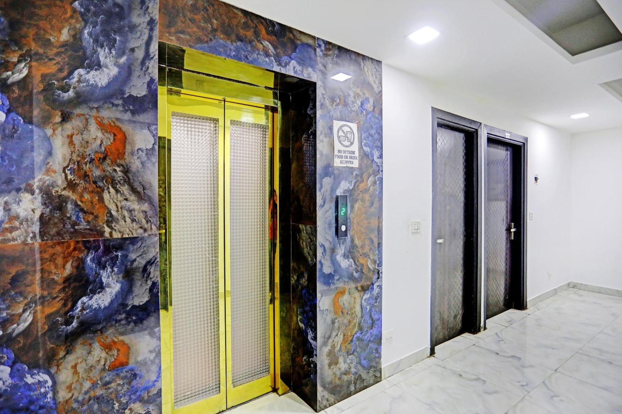 Hotel O Zion New Delhi Exterior photo