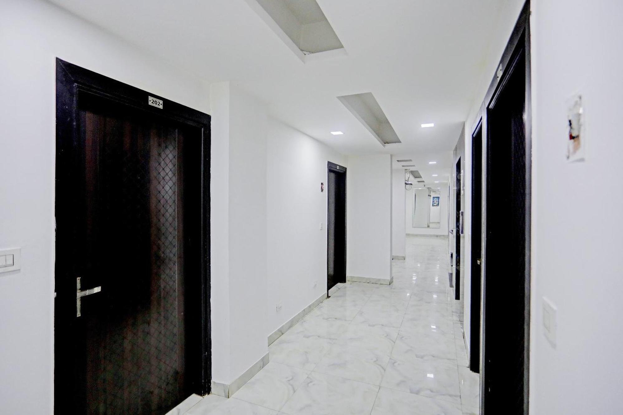 Hotel O Zion New Delhi Exterior photo